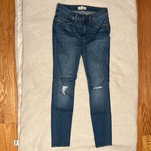 Madewell Mid Rise Skinny Jean - 27
